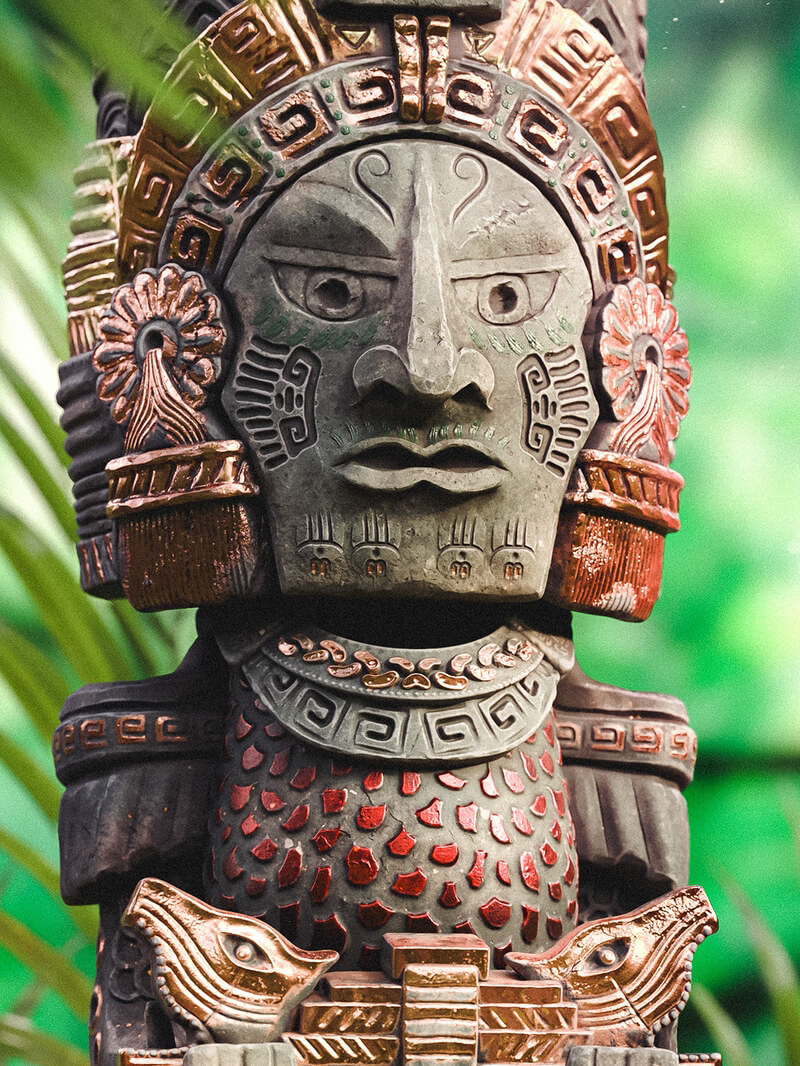 Free Mayan Relic Statue Model 3D