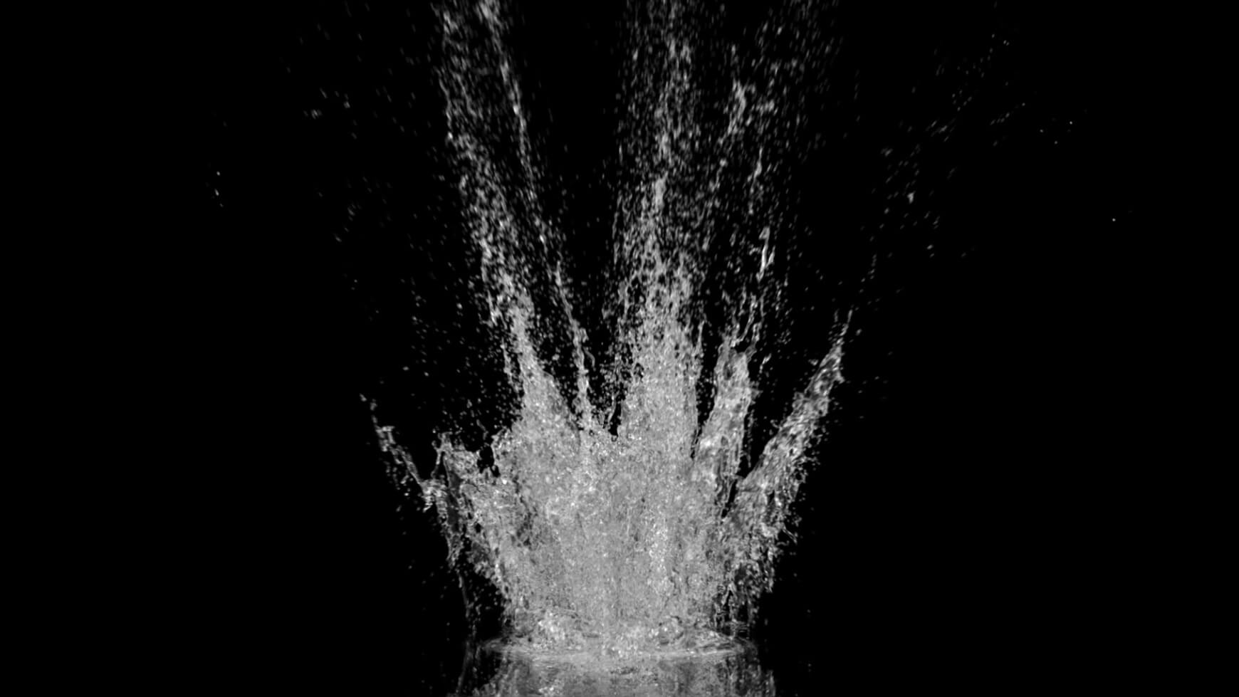 Fluid Effects Water Bursts 3D Simulation